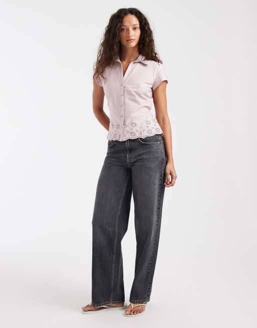 Hollister embroidered short sleeve shirt in dusty pink, 2 of 4