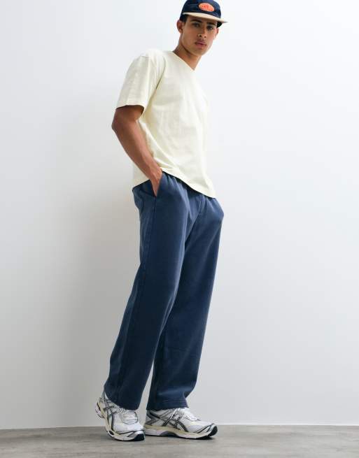 Hollister essential logo open cuff jogger in washed blue, 3 of 5