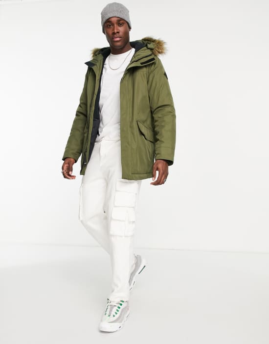 https://images.asos-media.com/products/hollister-everyday-faux-fur-trim-hooded-parka-coat-in-green/201554596-3?$n_550w$&wid=550&fit=constrain