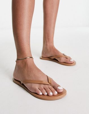 Hollister faux leather flip flop in brown