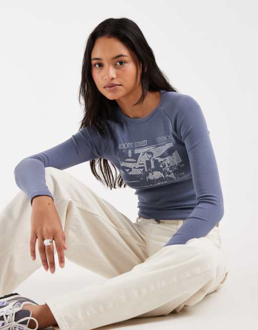 Hollister figurbetontes Langarm-T-Shirt in Blau, 1 von 4