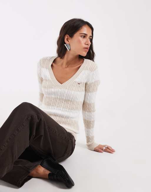 Hollister fitted cable knit v neck jumper in cream stripe, 1 of 4