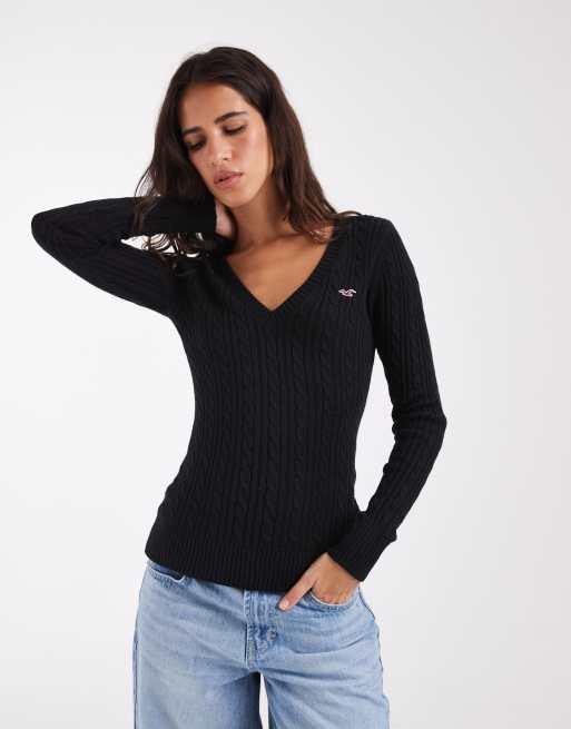 Hollister fitted cable knit V-neck sweater in navy, 1 of 4