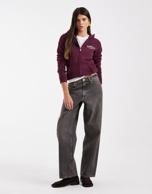 Hollister 3