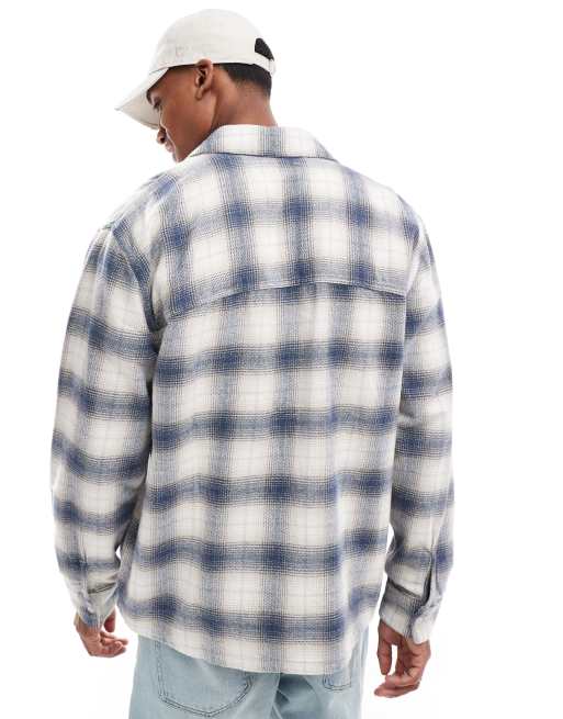 Hollister – Flanell-Hemdjacke mit Ombré-Karomuster in Mittelblau