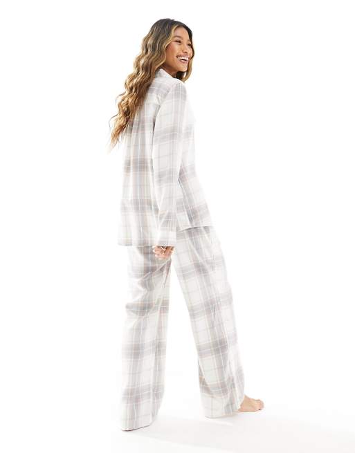 Hollister flannel pyjama set in neutral plaid
