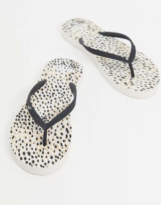 Hollister flip flops in animal print
