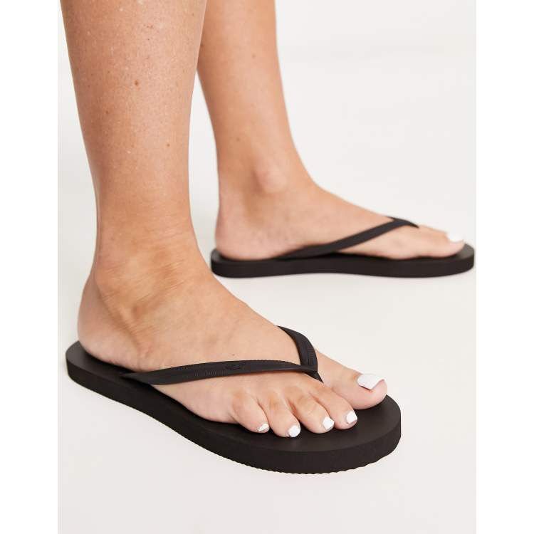 Hollister flip on sale flops