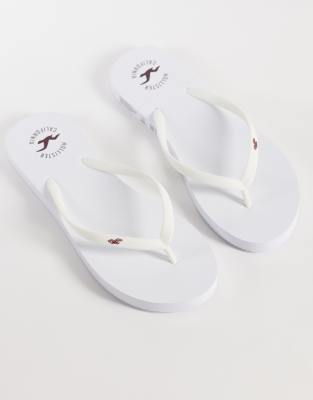  flip flops in white