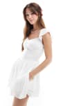 [Hollister] Hollister flutter short sleeve tiered mini dress in white XL WHITE