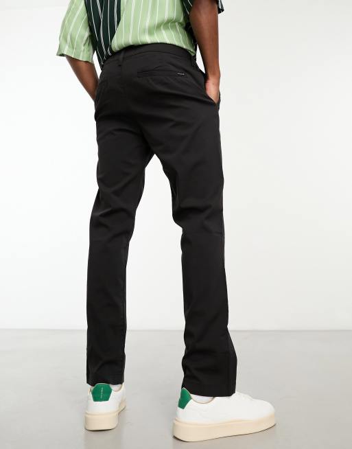 Hollister – Funktions-Chinohose mit engem Schnitt in Schwarz, 3 von 4