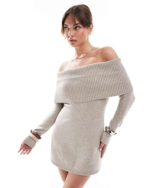 Hollister - Gebreide sweaterjurk in skaterstijl met blote schouders en kabels in lichtbruin - view 1