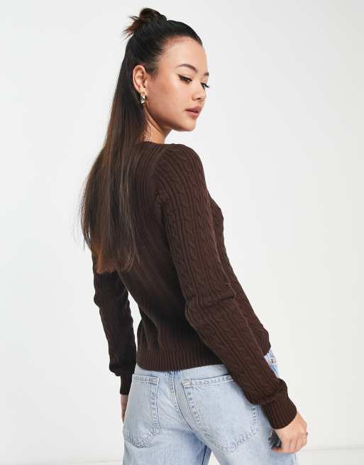 Hollister Gebreide trui met kabels en V hals in bruin ASOS