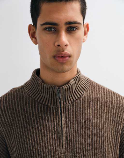 Hollister gerippter Pullover mit 1/4-Reißverschluss in Braun, 2 von 5