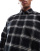 Thumbnail 3 van 4