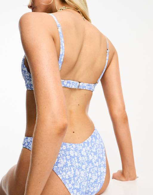 Hollister – Gesmoktes Bügel-Bikinioberteil in Blau mit Blumenmuster, Kombiteil, 4 von 4