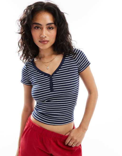Hollister - Gestreept henley-T-shirt in marineblauw