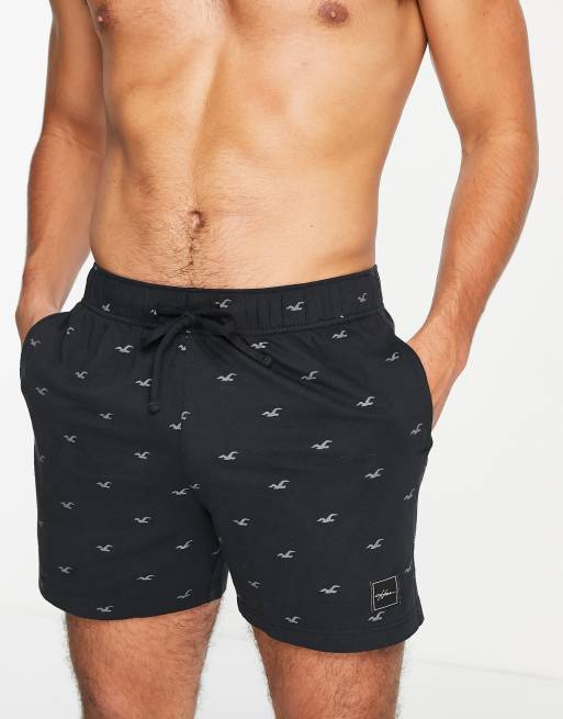 Hollister – Grå mysshorts med heltäckande logga