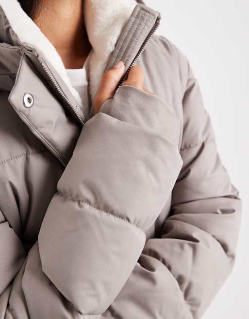 Hollister – Grå pufferparkas med hög krage, 3 av 4