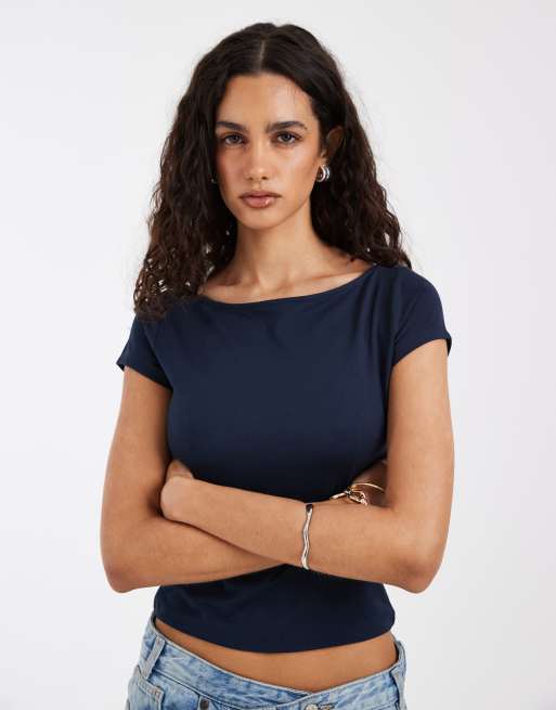 Hollister – Granatowy bezszwowy top z prostym dekoltem