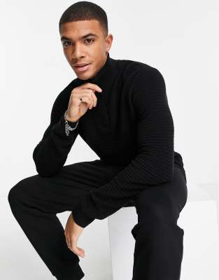 hollister black sweater