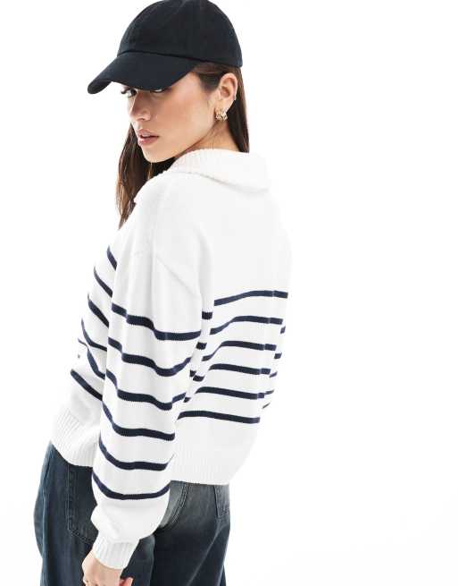 Hollister half zip through stripe motif jumper in cream , 3 of 4