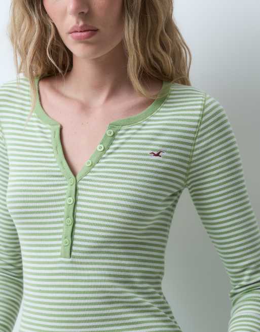 Hollister haut henley à manches longues avec logo emblématique à rayures vertes et blanches, 4 de 5