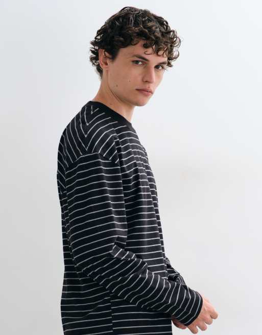 Hollister heavyweight boxy long sleeve t-shirt in black stripe, 4 of 5