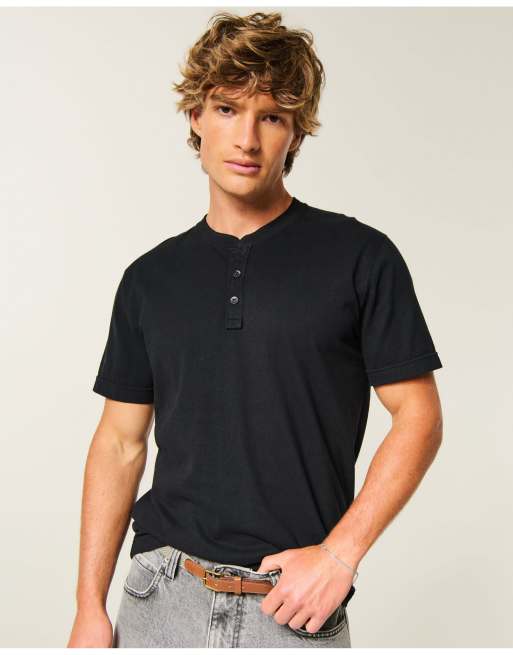 Hollister Heavyweight classic fit short-sleeve henley in black
