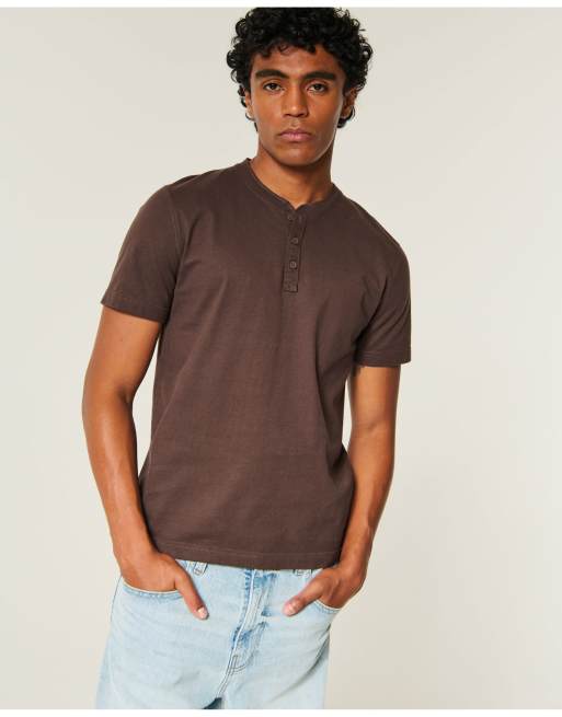 Hollister Heavyweight classic fit short-sleeve henley in dark brown