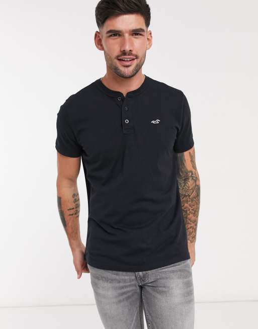Hollister 2025 henley tee