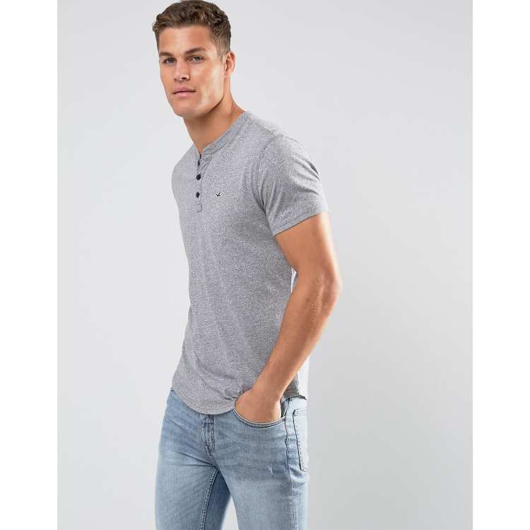 Hollister Henley T Shirt Slim Fit Icon Logo in Grey
