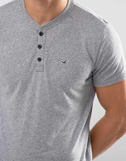 Hollister Henley T-Shirt Slim Fit Icon Logo in Grey, 3 of 4