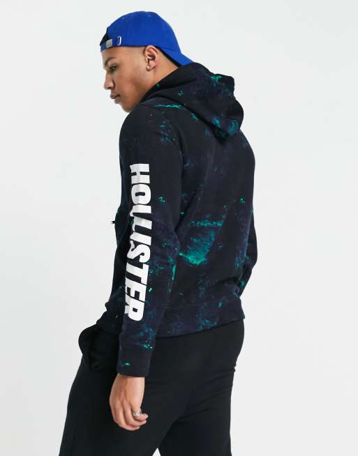 Hollister - Hættetrøje med logo på ærmet i sort/grøn batik, 2 af 4