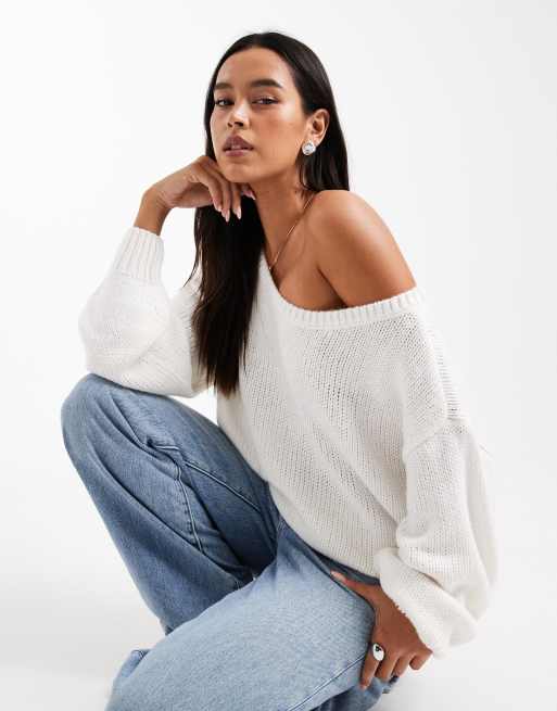 Hollister - Hvid løstsiddende offshoulder-striktrøje