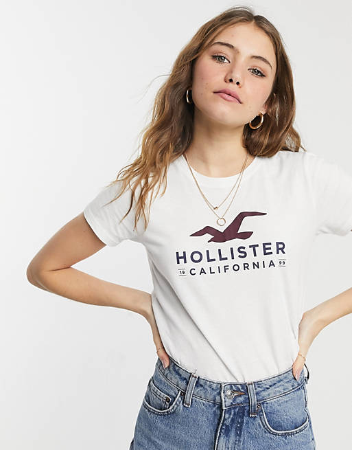 Hollister - Hvid t-shirt med logo foran