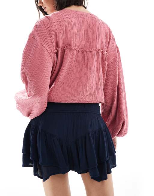 Hollister - Hvidt asymmetrisk lagdelt mini-skort med blomstermønster, 2 af 5