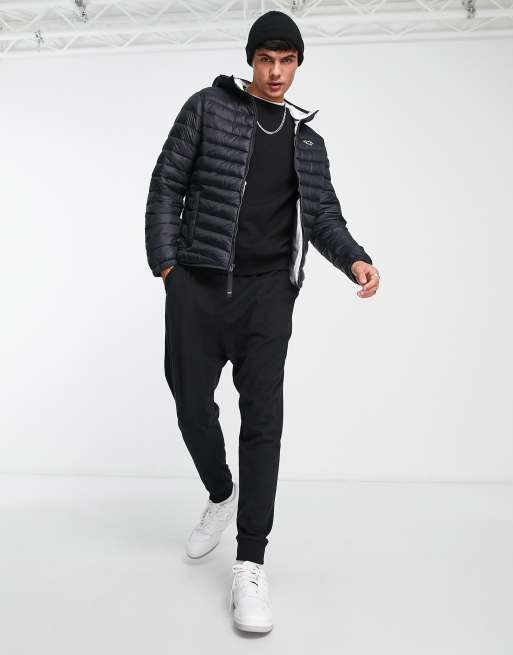Hollister icon logo narrow channel hooded puffer in black