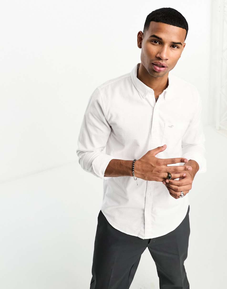 Hollister icon logo pocket oxford shirt in white sydanturva.fi