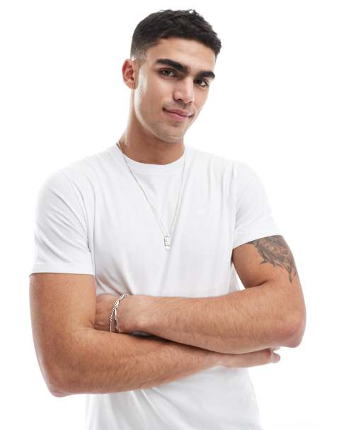 Hollister icon motif detail fitted t-shirt in white - view 1