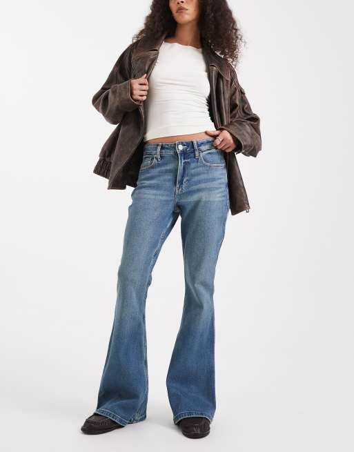 Hollister - Jean évasé à taille haute - Bleu moyen délavé