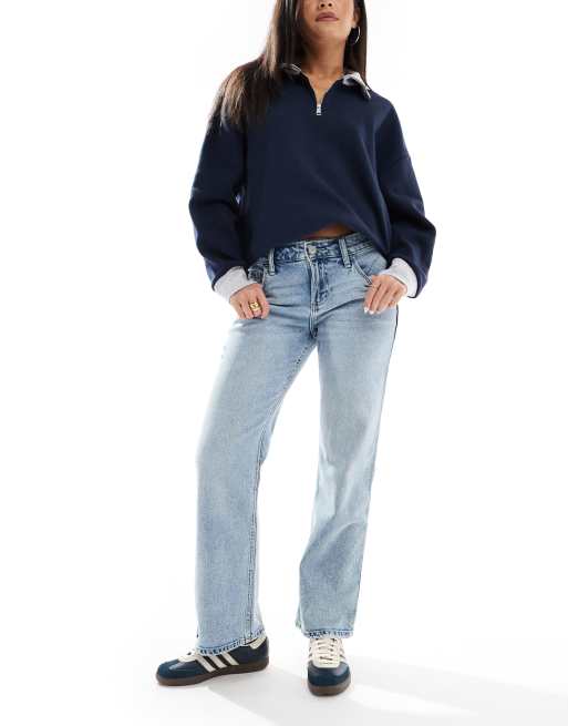 Hollister - Jeans dritti comodi a vita bassa lavaggio blu chiaro