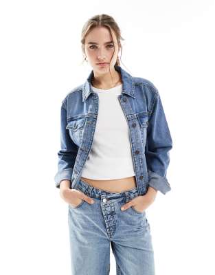 Hollister - Jeansjacke in mittelblauer Waschung