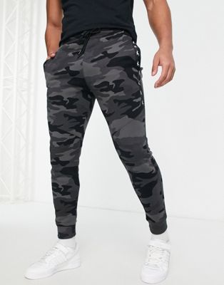Hollister jogger in black with side logo taping