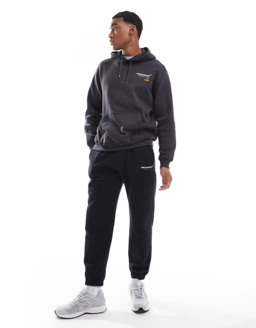 Hollister - Jogger neri con stampa "McLaren", 2 di 5