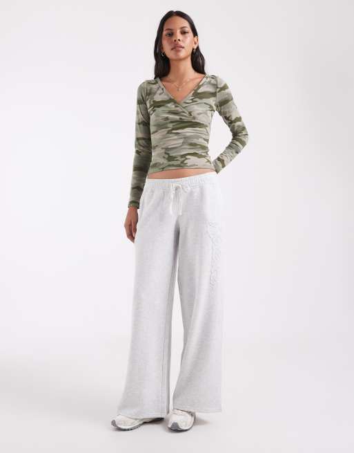 Hollister joggers slim fit grigio chiaro, 1 di 5