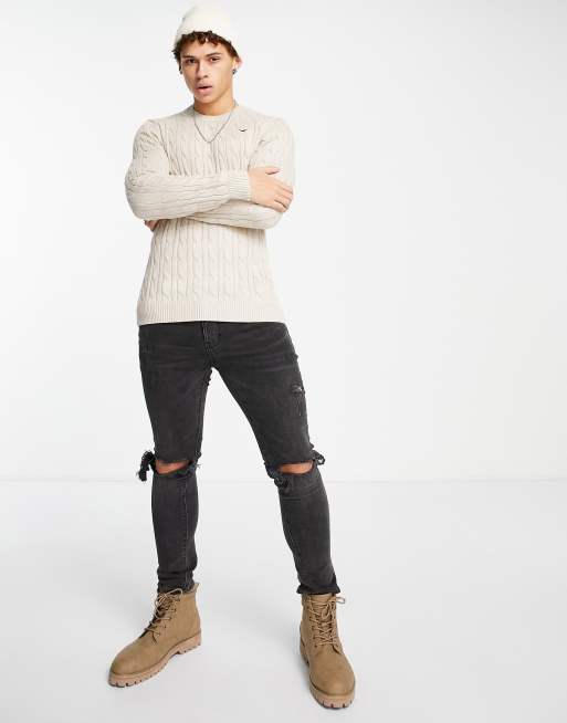 Hollister - Kabelstrikket trøje med ikonlogo i sandfarve, 3 af 4