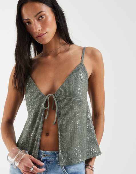 Hollister - Kakigrøn babydoll-top med cami-stropper, bindebånd foran og pailletter - view 1