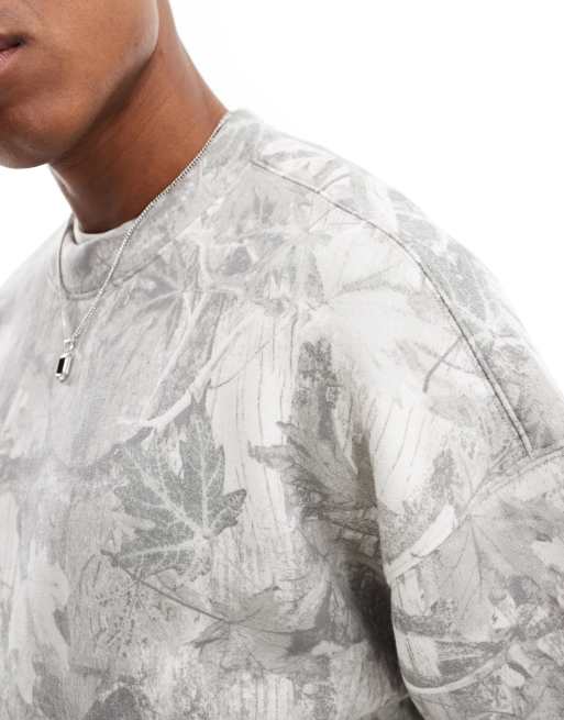 Hollister – Kamouflagemönstrad sweatshirt med boxig passform och rund halsringning, 3 av 4
