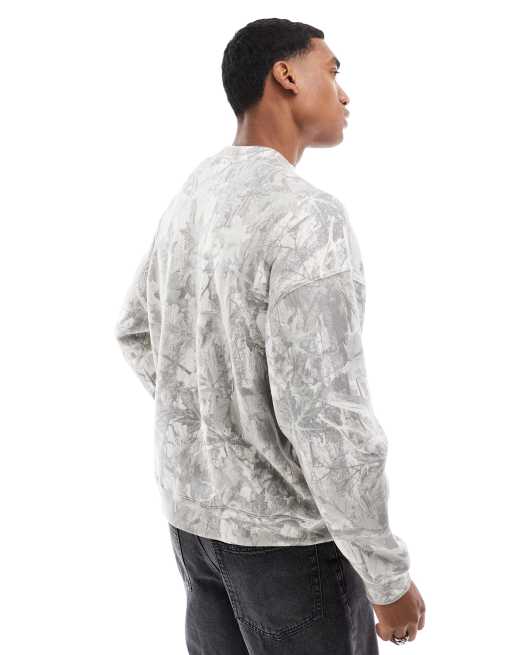 Hollister – Kamouflagemönstrad sweatshirt med boxig passform och rund halsringning, 4 av 4